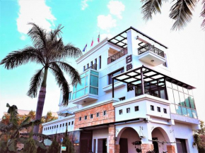 Гостиница White Palace B&B  Jian